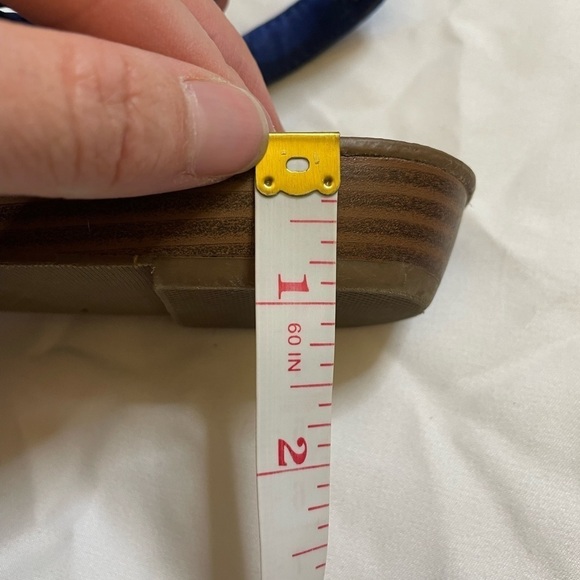 Madden Girl size 8 blue rhinestone T strap flat thrill sandals - Picture 7 of 7